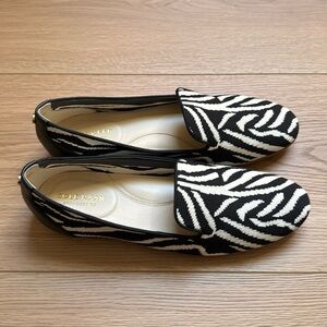 Cole Haan Zebra Slip on Flats Loafer Sz 8.5B